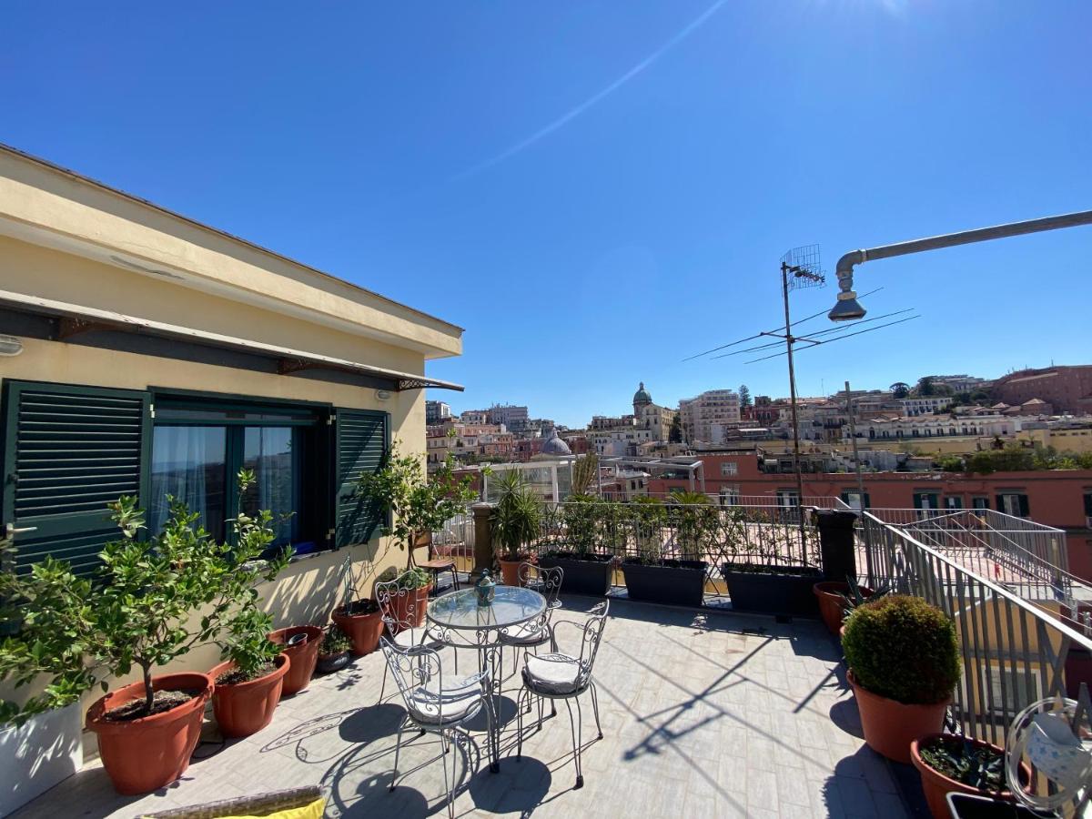 La Casa Di Nettuno Apartment Naples Luaran gambar